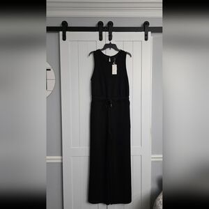 Automet Casual Loose Fit Sleeveless Romper. NEW!